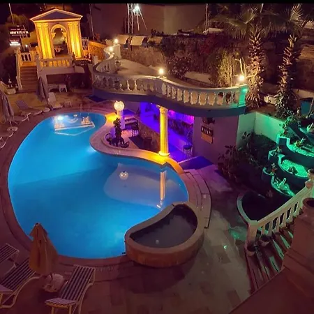 מלון Aspat - Beach&restaurant 3*