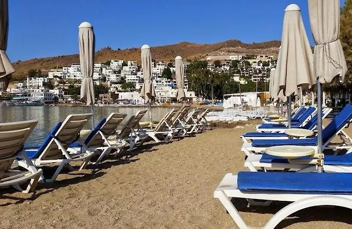 Отель Aspat - Beach&restaurant