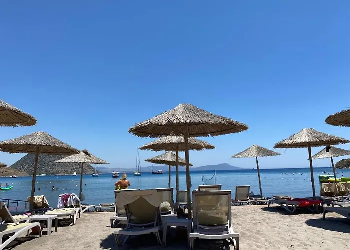 Отель Aspat - Beach&restaurant